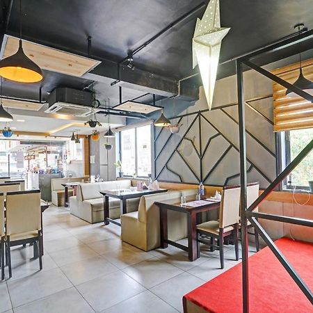 Capital O 87015 Hotel Al Salama Kochi Luaran gambar