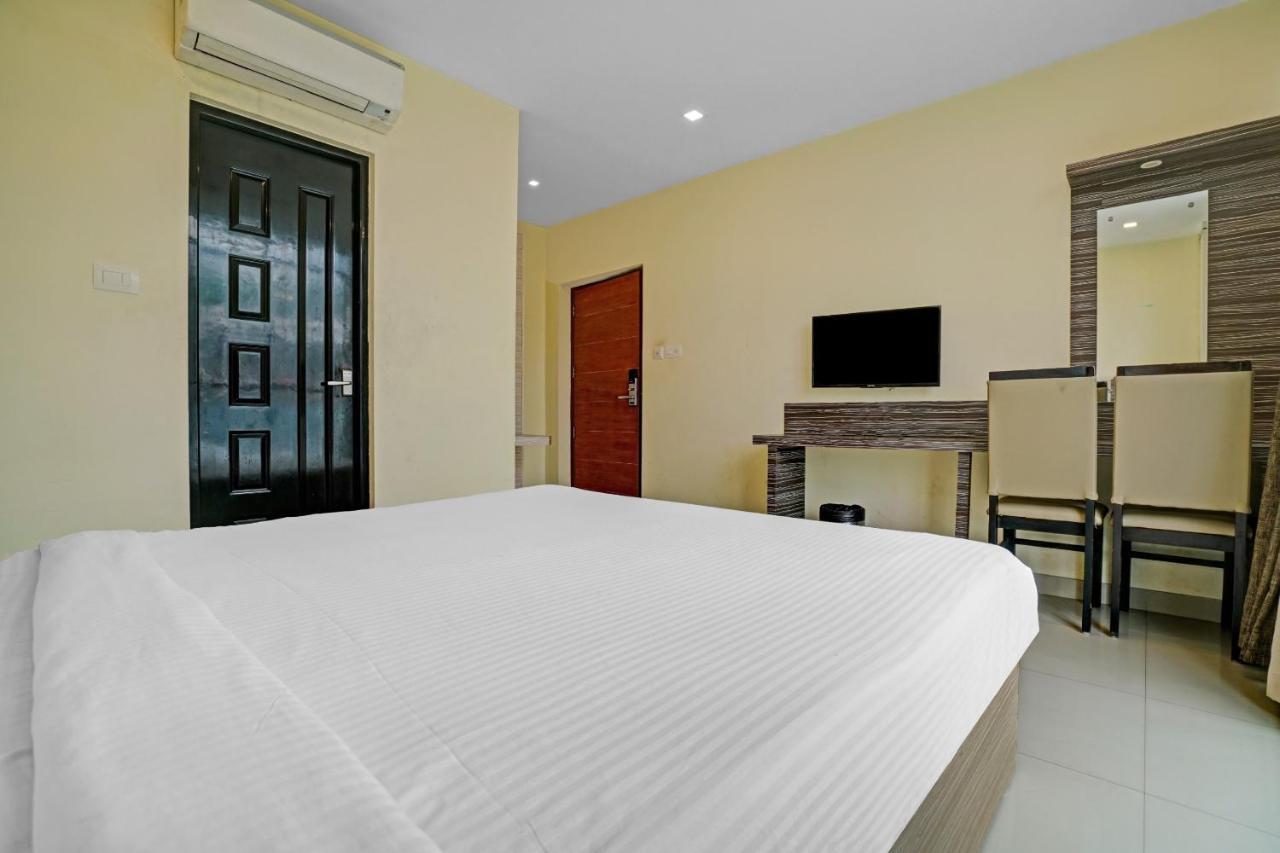 Capital O 87015 Hotel Al Salama Kochi Luaran gambar