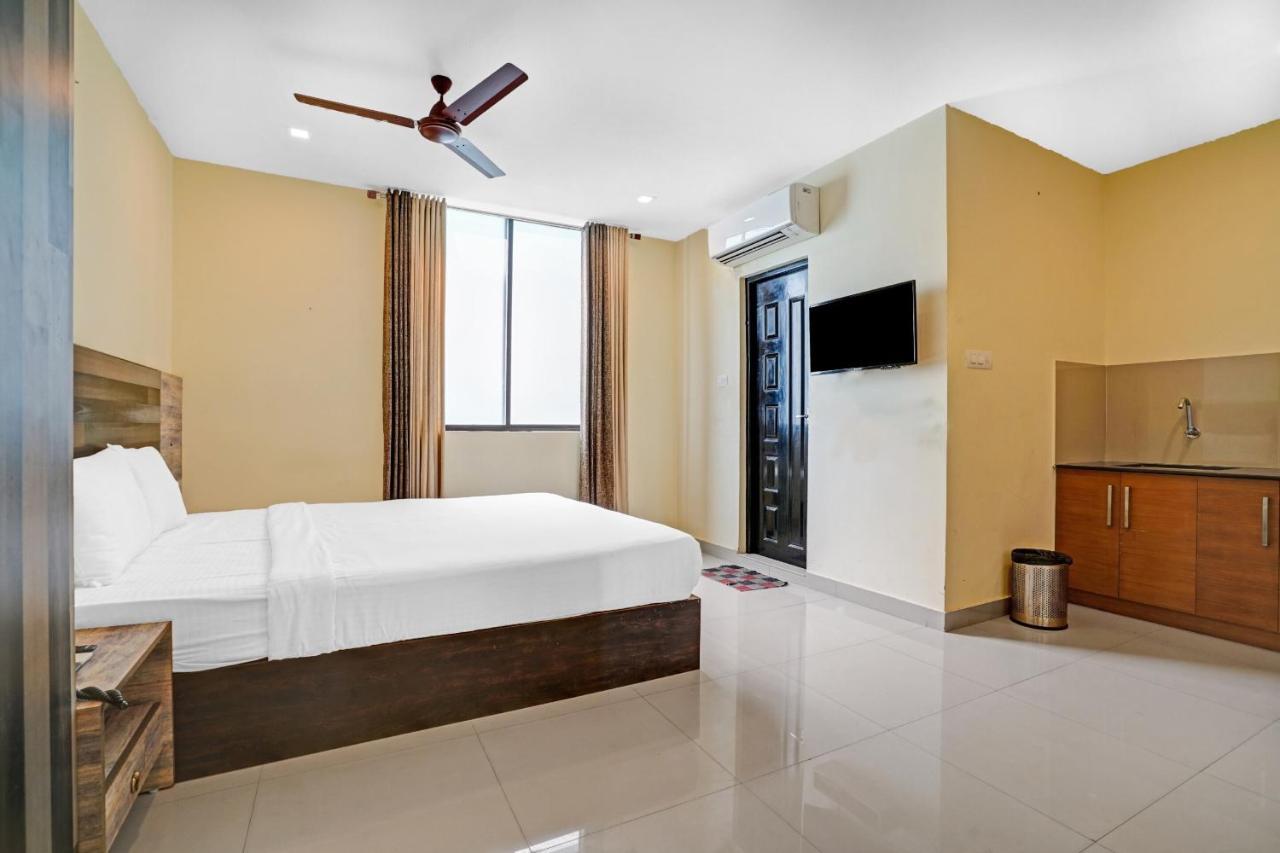Capital O 87015 Hotel Al Salama Kochi Luaran gambar