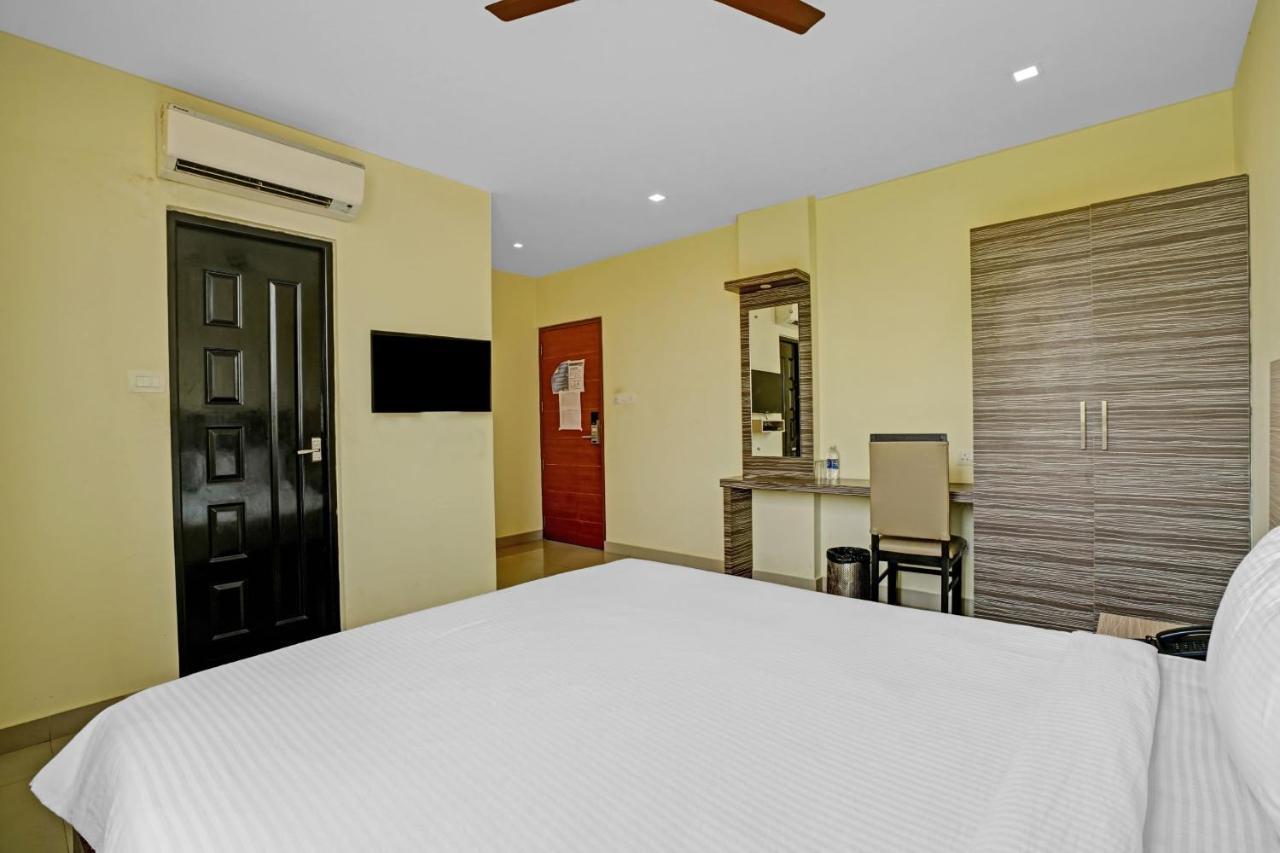 Capital O 87015 Hotel Al Salama Kochi Luaran gambar