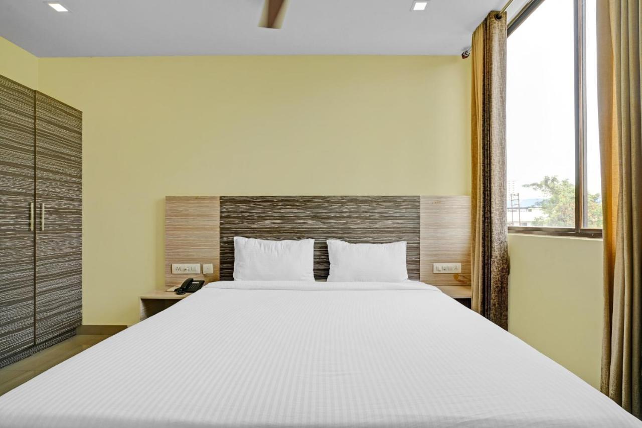 Capital O 87015 Hotel Al Salama Kochi Luaran gambar