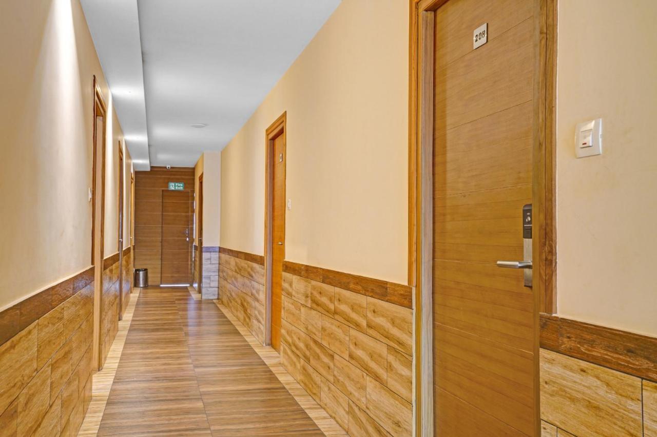 Capital O 87015 Hotel Al Salama Kochi Luaran gambar